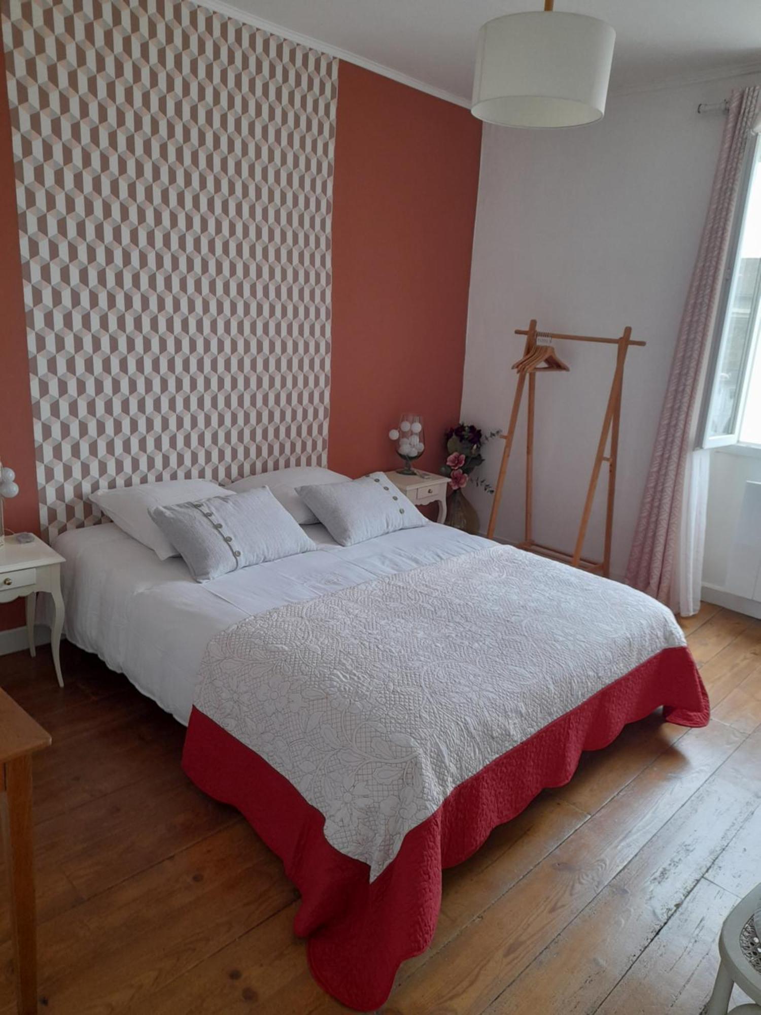 Les Hirondelles Bed and Breakfast Puyoo Eksteriør billede
